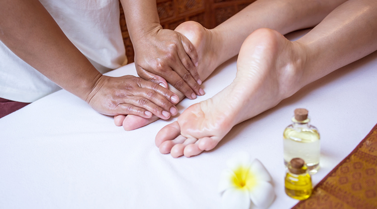 The Real Benefits of Essential Oils